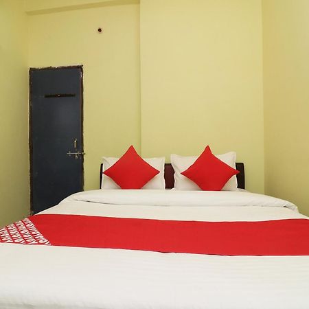 Spot On Hotel O Om Sai Plaza Bhopal Exterior foto