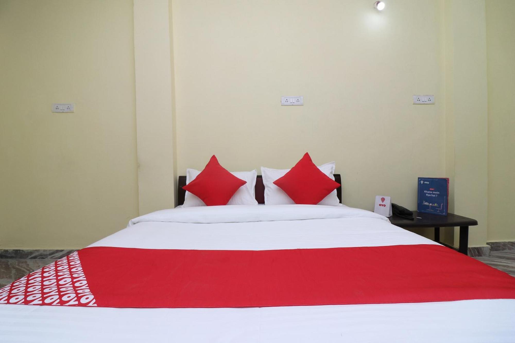 Spot On Hotel O Om Sai Plaza Bhopal Exterior foto